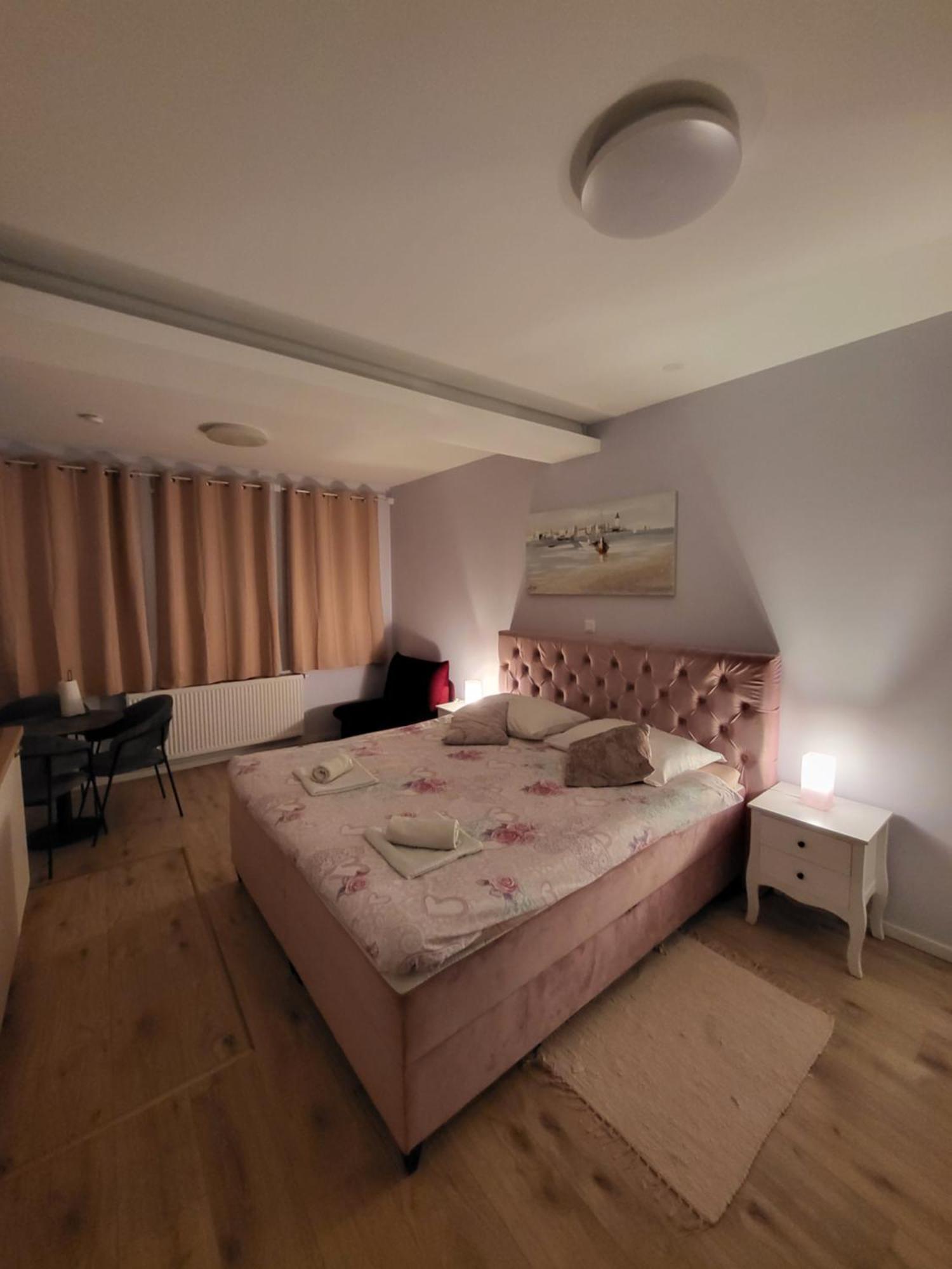 Villa Vino & Grad Zagreb Extérieur photo